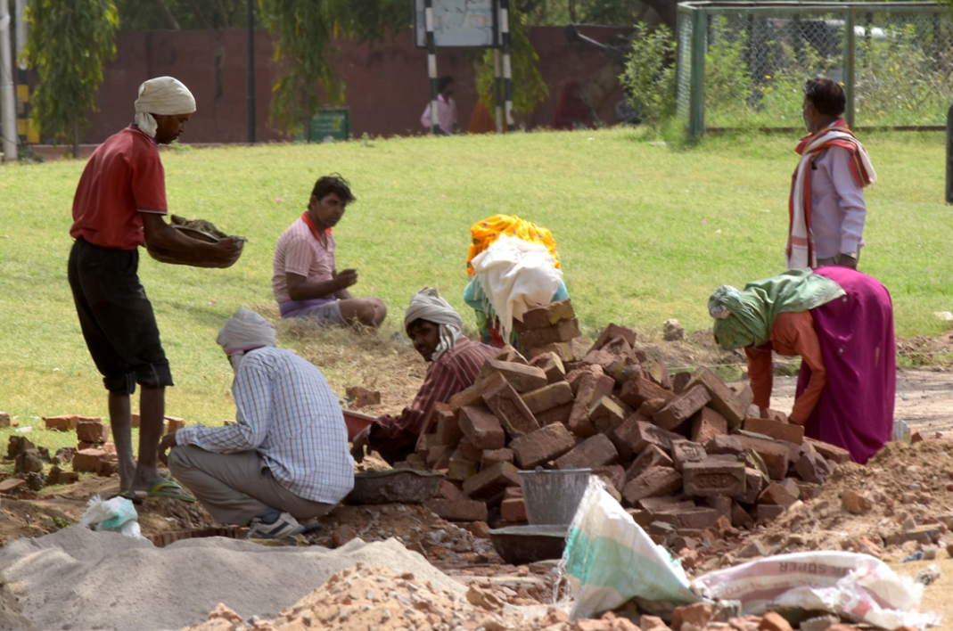 Empowering Registered Construction Workers and Labour Contractors in Gujarat